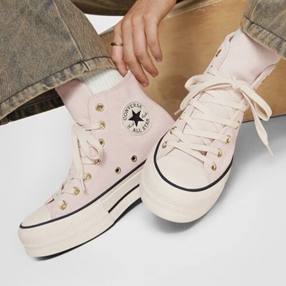 Converse CTAS Lift Hi Platform Suede Pale Petal Ivory Black A13823C Women’s Size - Picture 3 of 5